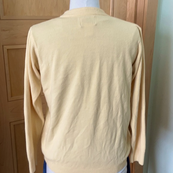 Vintage Carroll Reed Light Yellow Cardigan, Size M - Picture 7 of 12